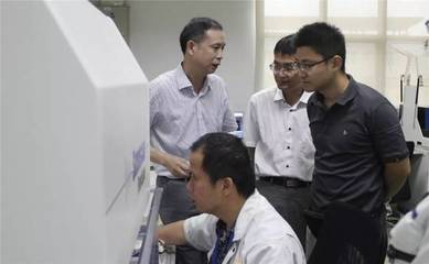 匠心筑梦 技术革新之路上的两位泉州工匠——张子山与许为民